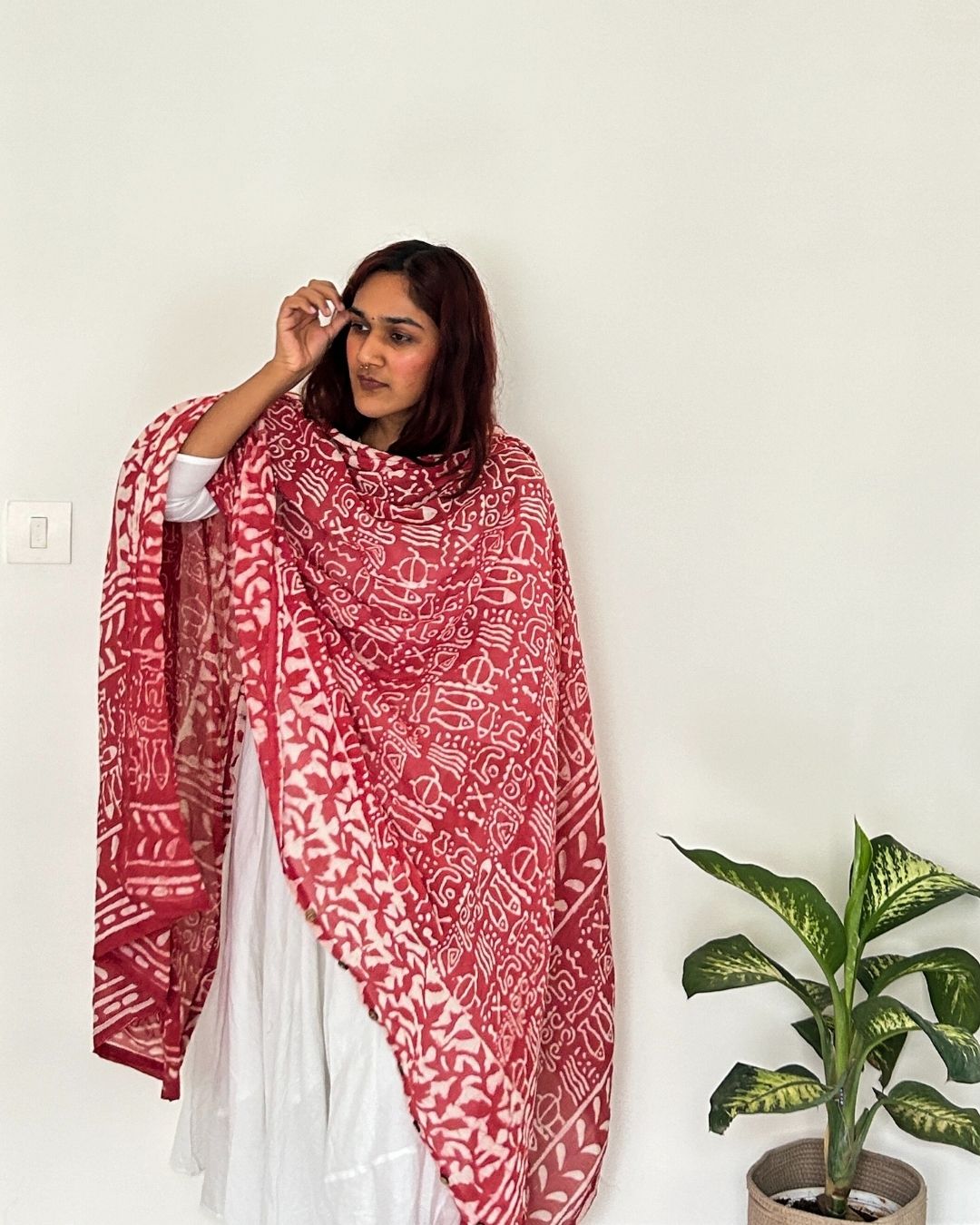 dupatta, peach dupatta, kimono, cotton dupatta, peach cotton dupatta, artisanal dupatta, dabbu print, pink dupatta, fish print